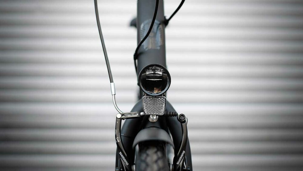 Massenger Fahrrad Berlin - 60 Lux Frontscheinwerfer